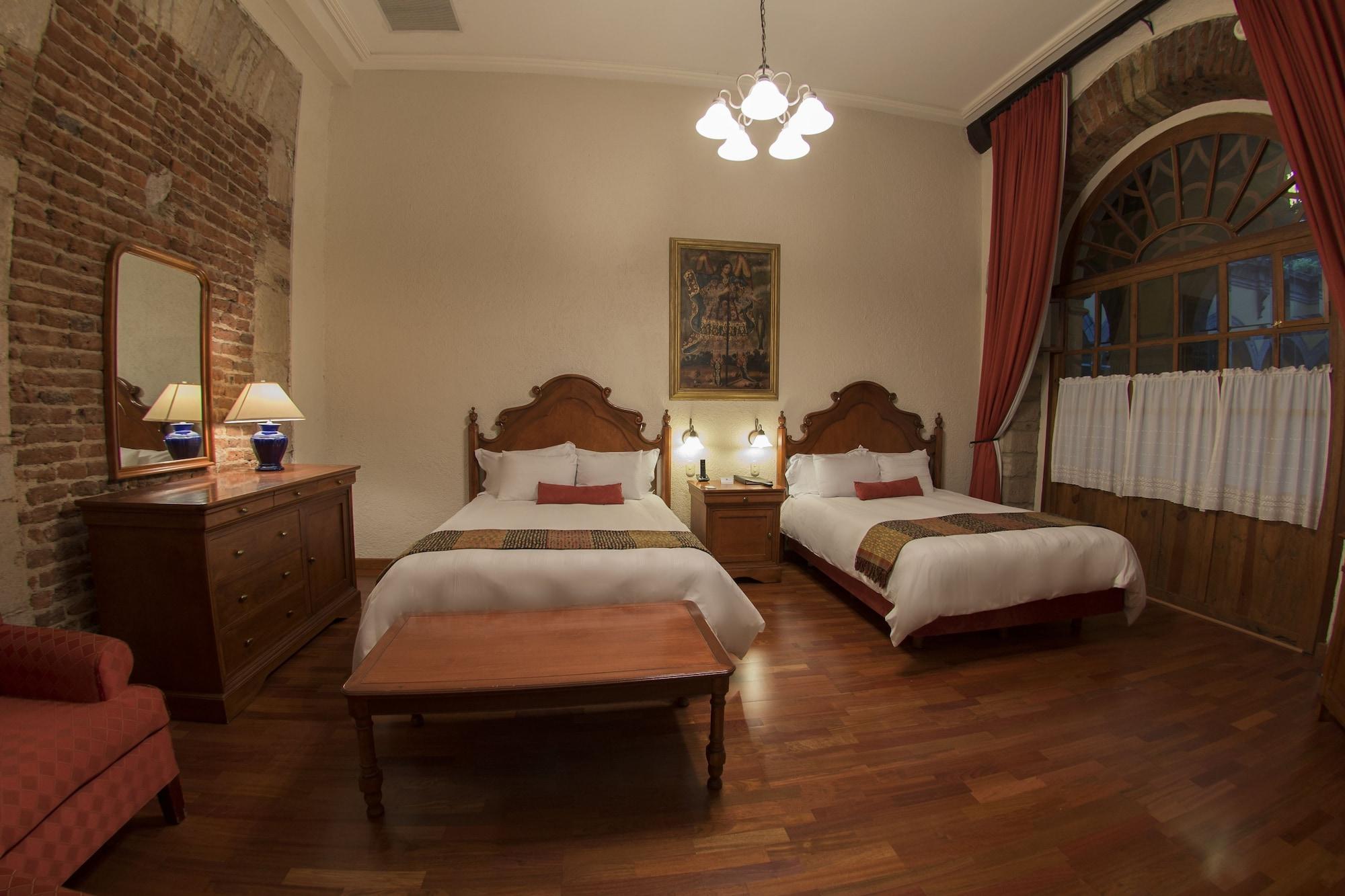 Hotel Los Juaninos モレリア エクステリア 写真