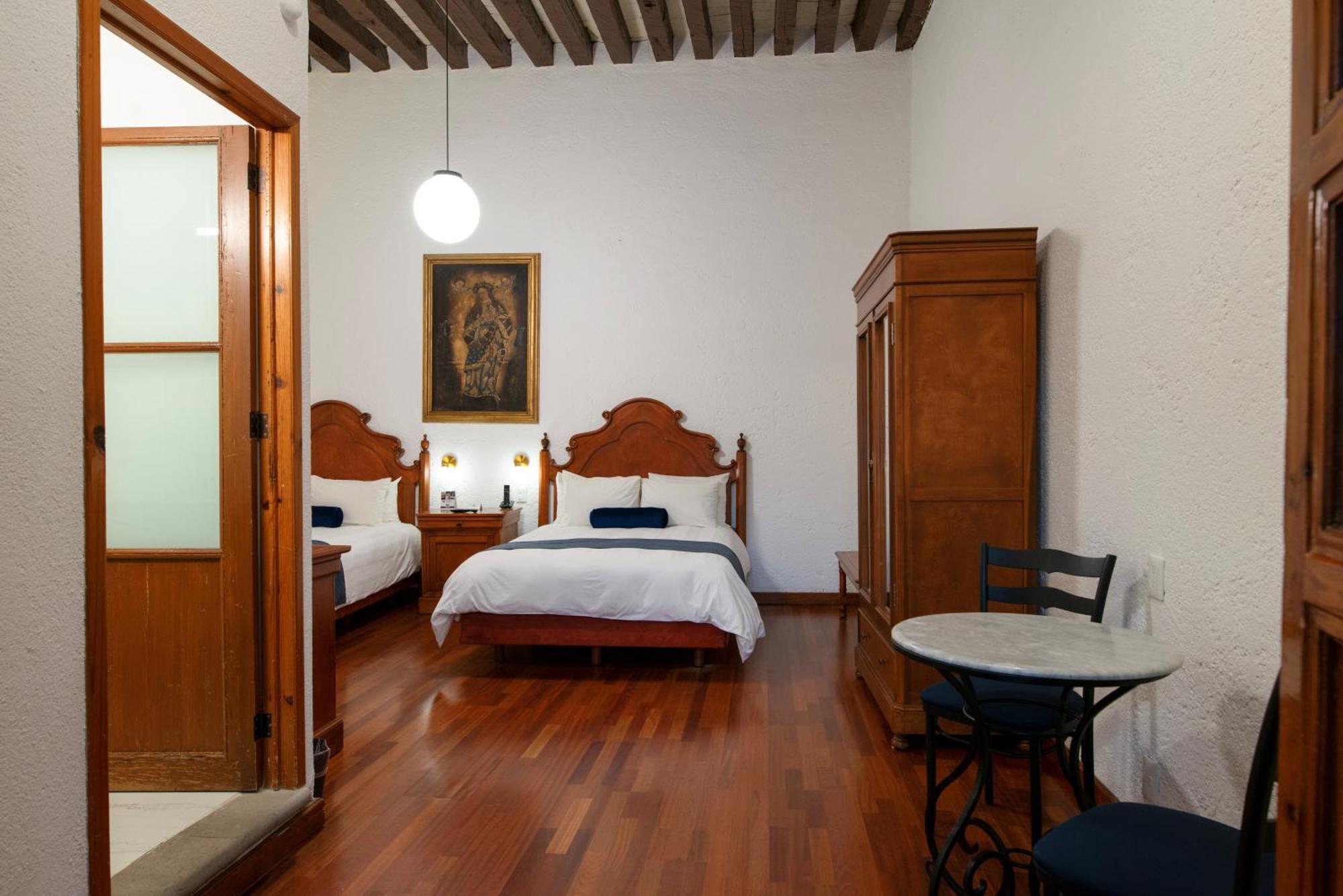 Hotel Los Juaninos モレリア エクステリア 写真